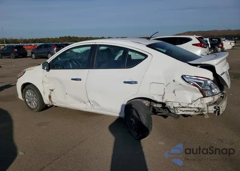 2016 Nissan Versa S из США, поврежденный, VIN 3N1CN7AP8GL814464